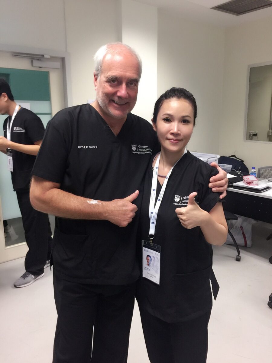 靚優,鄭嘉琪,醫美診所,私密處整型,私密處整形,洢蓮絲,薇薇電波,viveve,皮秒雷射,植髮